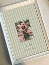 Load image into Gallery viewer, Keepsake Classic
